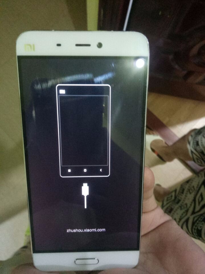 手機開不了機怎么辦？