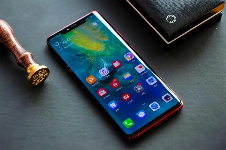 手機屏幕上面出現黑色方塊，是怎么回事？