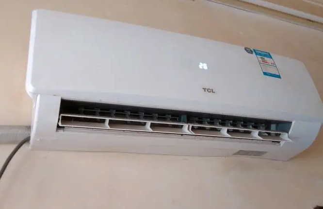 空調(diào)指示燈不停閃爍的原因