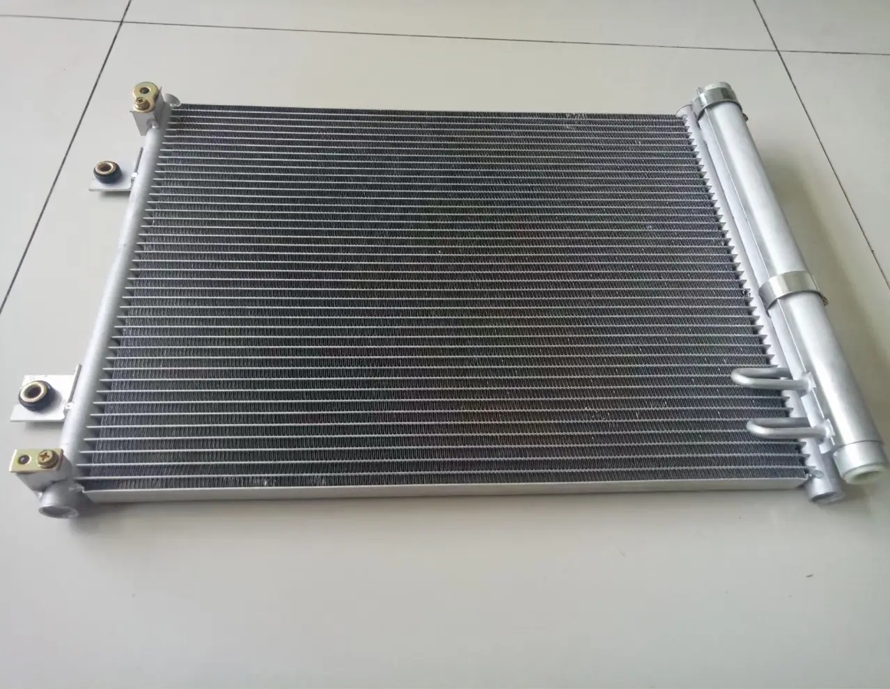 冷凝器為什么會(huì)漏?怎么知道冷凝器漏沒(méi)漏?